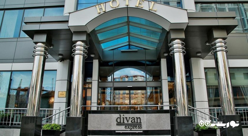 درب ورودی هتل دیوان اکسپرس باکو