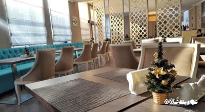 نمای دیگر از رستوران هتل امپایر باکو