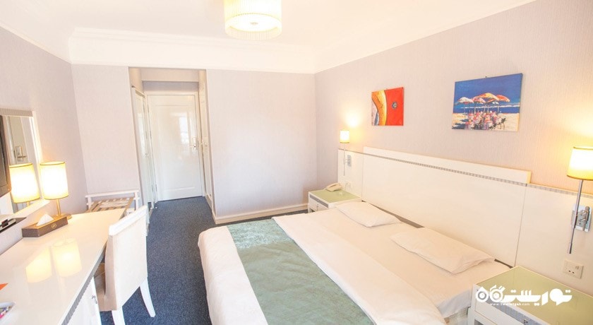 نمای تخت بزرگ اتاق استاندارد