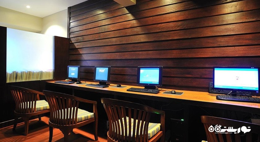 نمایی از مرکز کسب و کار هتل