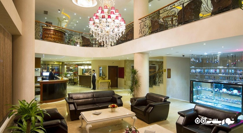 نمای لابی هتل بلک برد