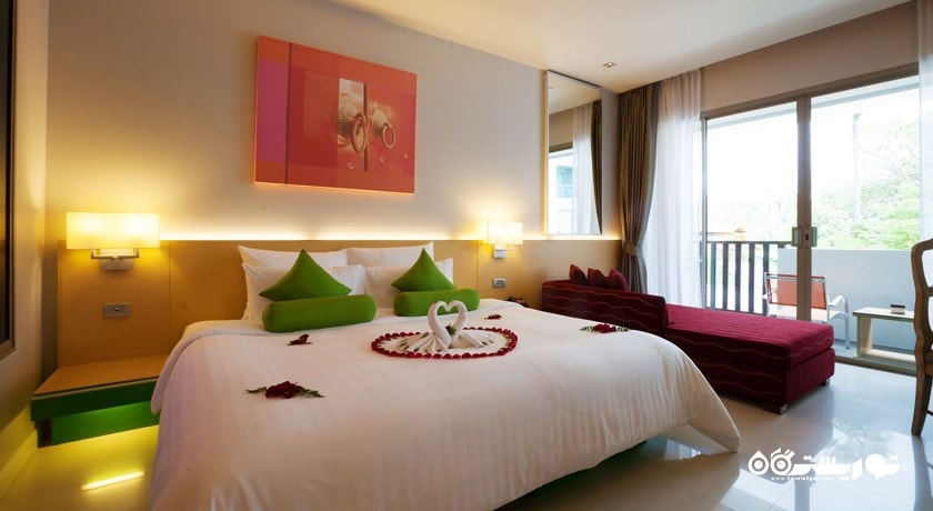 نمای تخت بزرگ اتاق سوپریور