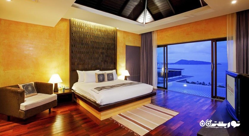 نمای تخت بزرگ ویلا دلوکس