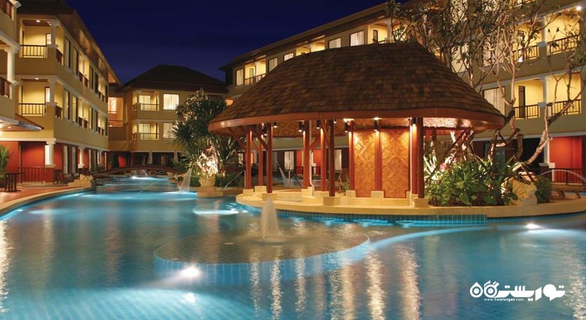 پول بار  هتل پاتونگ پاراگون ریزورت اند اسپا