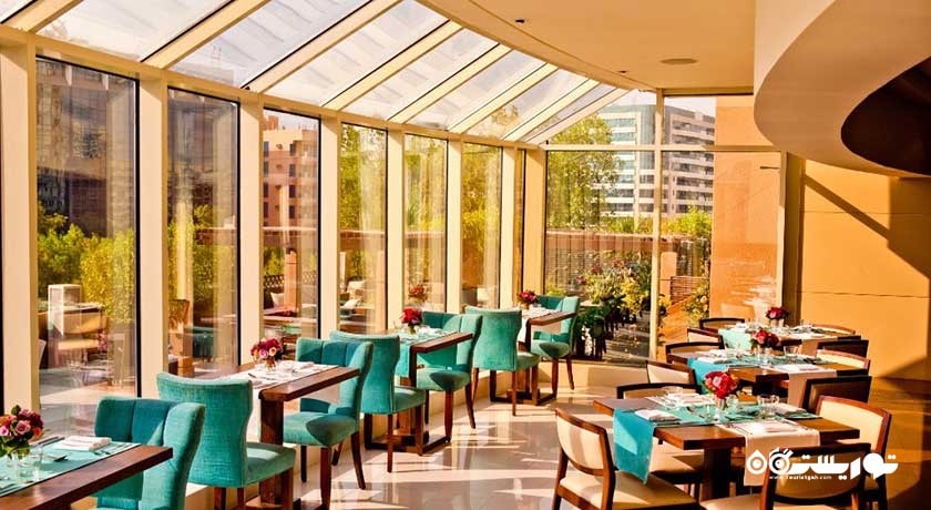 نمای کلی تیرکوآز بیسترو اند گاردن لانج