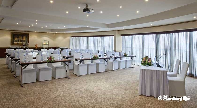 سالن برگزاری همایش و جلسات