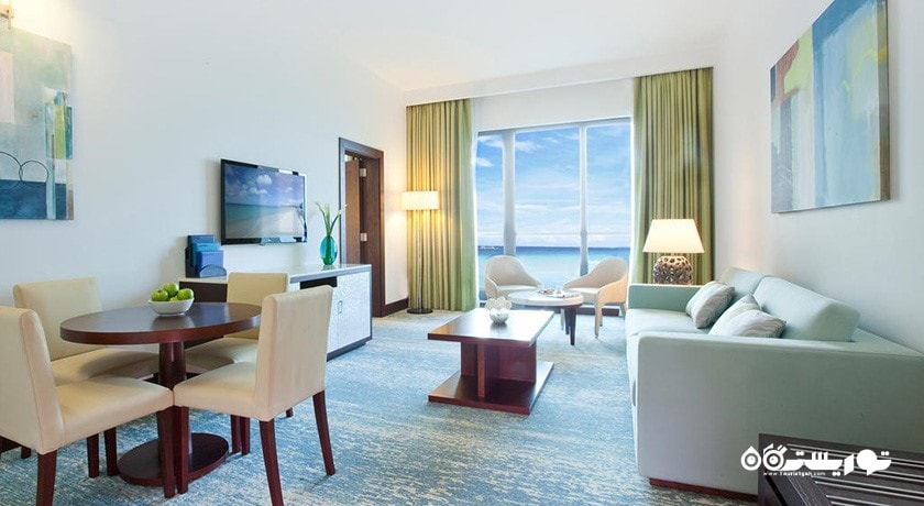 محوطه نشیمن سوئیت فمیلی