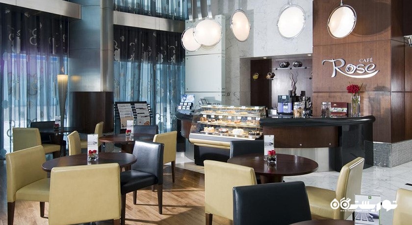 کافه رز هتل رز رایحان بای روتانا