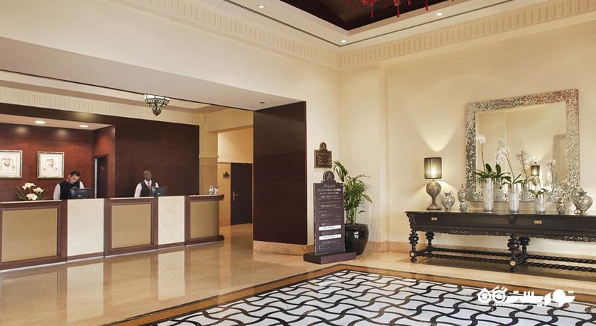 میز پذیرش هتل ارجان روتانا