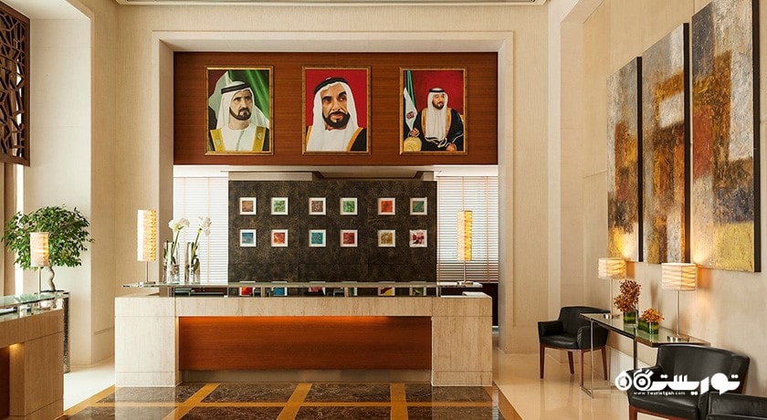 میز پذیرش هتل فور پوینتس بای شرایتون