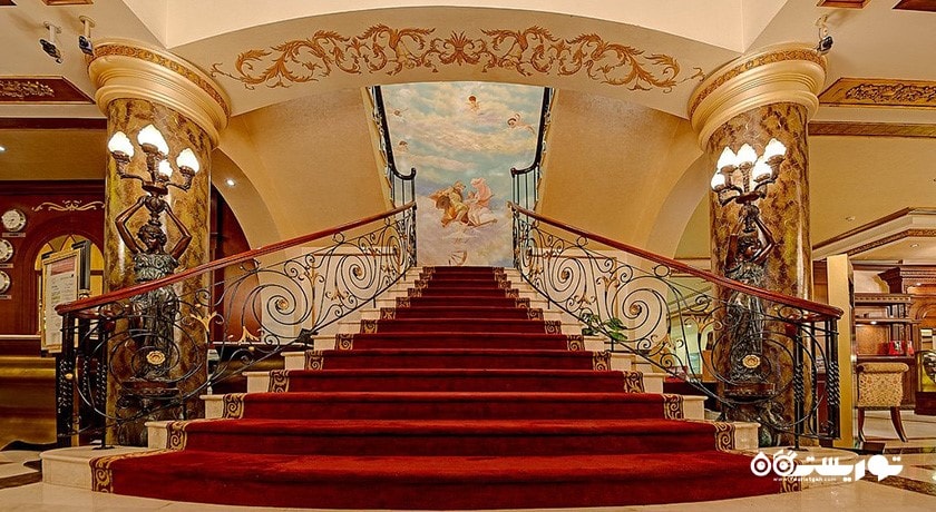 نمای لابی هتل رویال اسکات