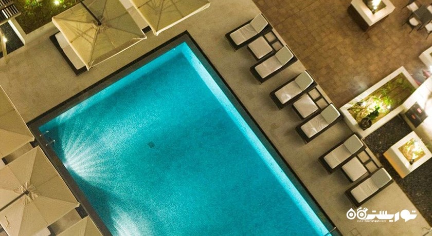 استخر روباز هتل نووتل دیرا سیتی سنتر