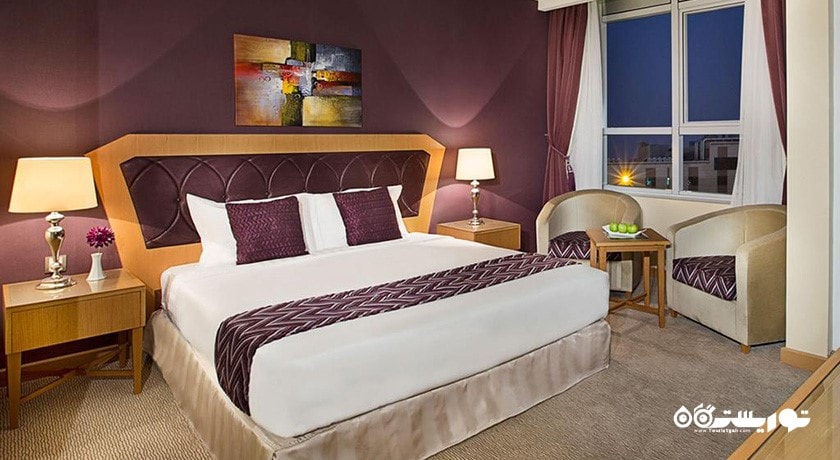 نمای تخت بزرگ اتاق دلوکس