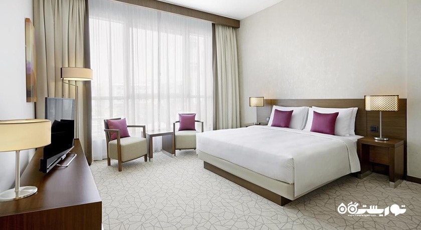 نمای تخت بزرگ اتاق سوپریور