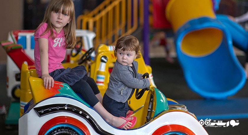 محوطه مخصوص بازی کودکان