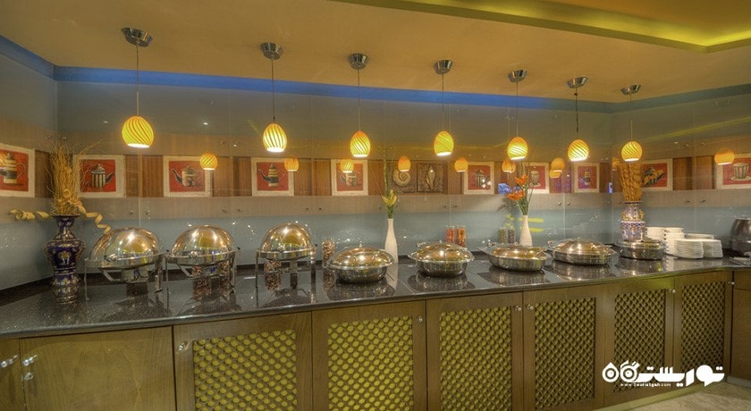 بوفه سلف سرویس رستوران مکسیمز