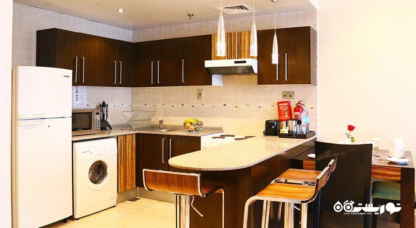 نمای آشپزخانه آپارتمان یک خوابه