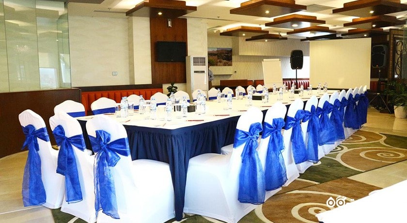 اتاق برگزاری جلسات در هتل