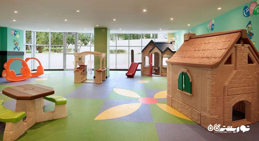 محوطه مخصوص بازی کودکان