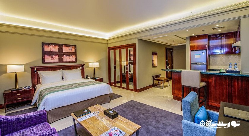 نمای تخت بزرگ سوئیت اگزکیوتیو
