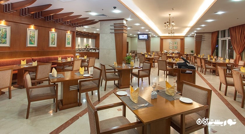 رستوران وارف هتل آپارتمان چلسی گاردنز