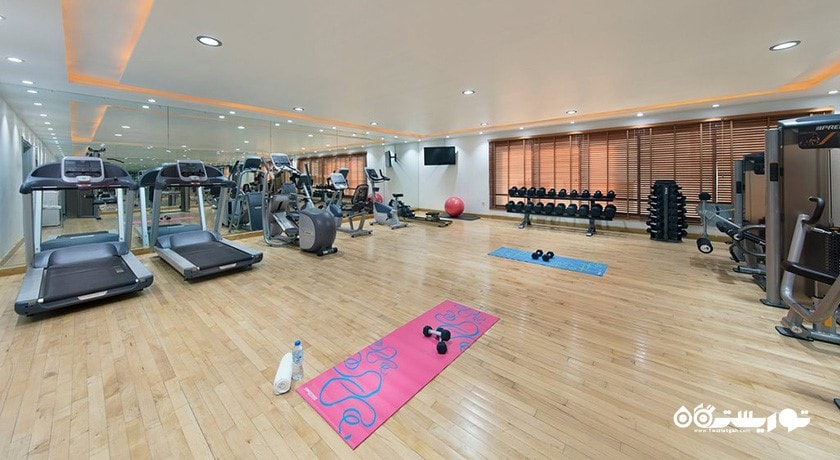 سالن ورزشی هتل ادمیرال پلازا