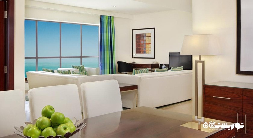 محوطه نشیمن آپارتمان دوخوابه