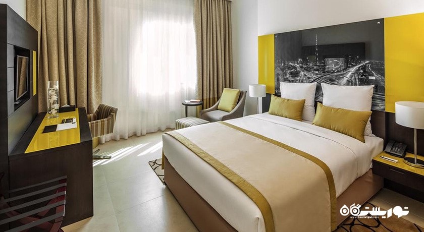 نمای تخت بزرگ آپارتمان یک خوابه