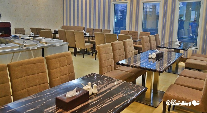 رستوران بوفه سلف سرویس هتل