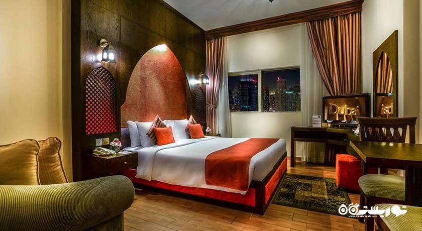 نمای تخت بزرگ استودیو کلاسیک