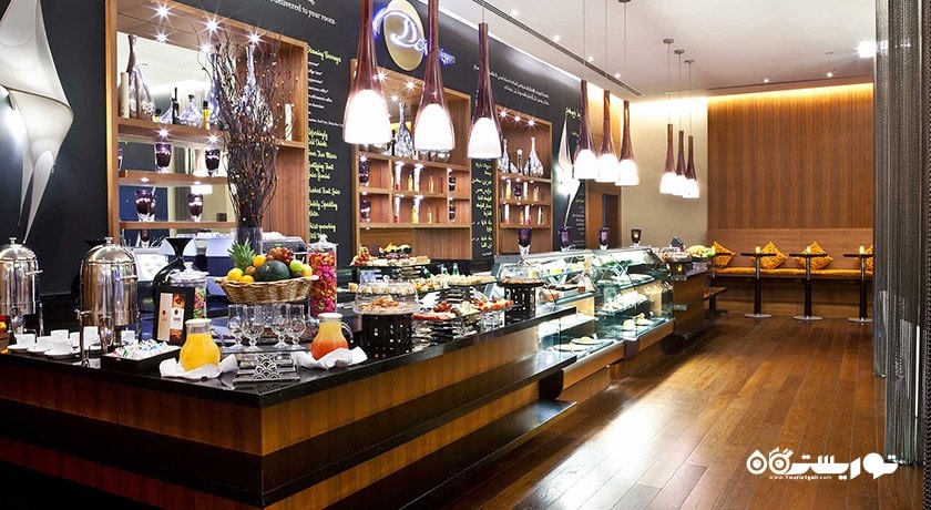 رستوران بین المللی دلی بوتیک