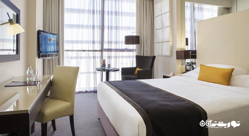 نمای تخت بزرگ اتاق کلاسیک