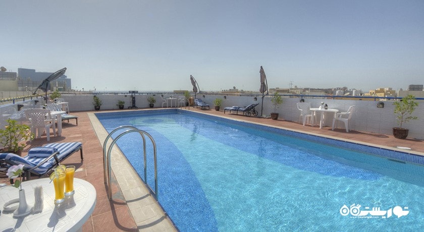 استخر روباز هتل فورچون پرل