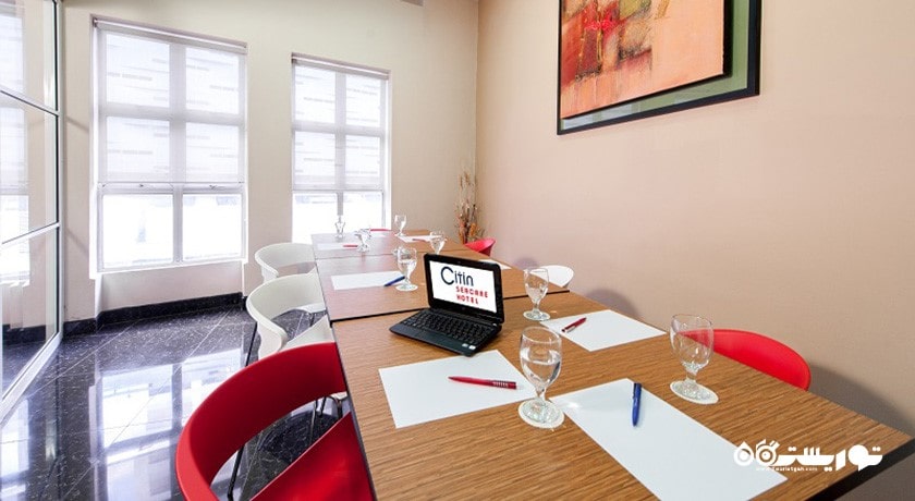 اتاق برگزاری جلسات در هتل