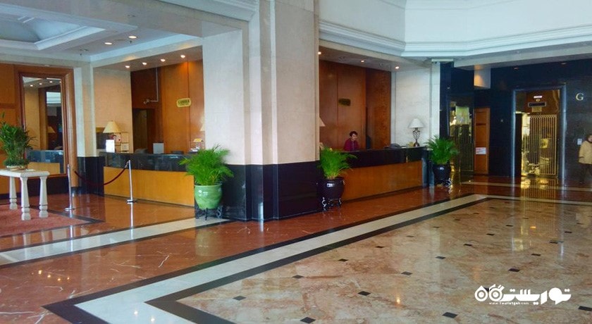 نمای لابی هتل دینستی