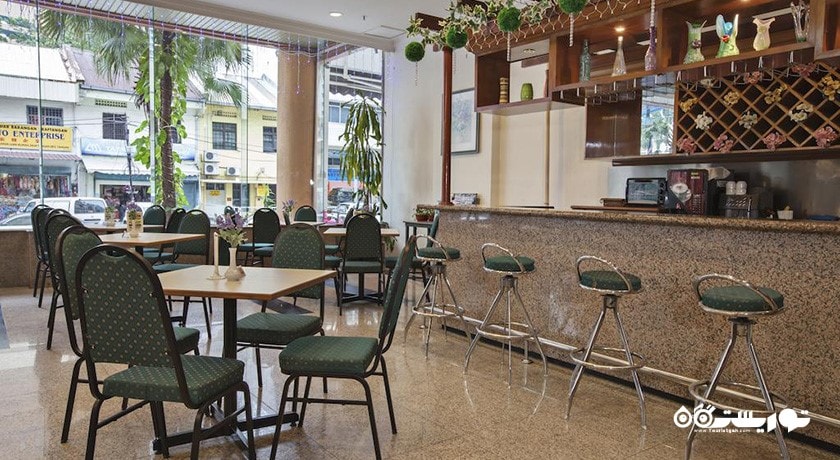 نمایی دیگر از کافی شاپ هتل