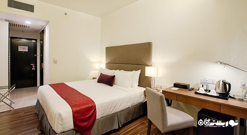 نمای تخت بزرگ اتاق دلوکس