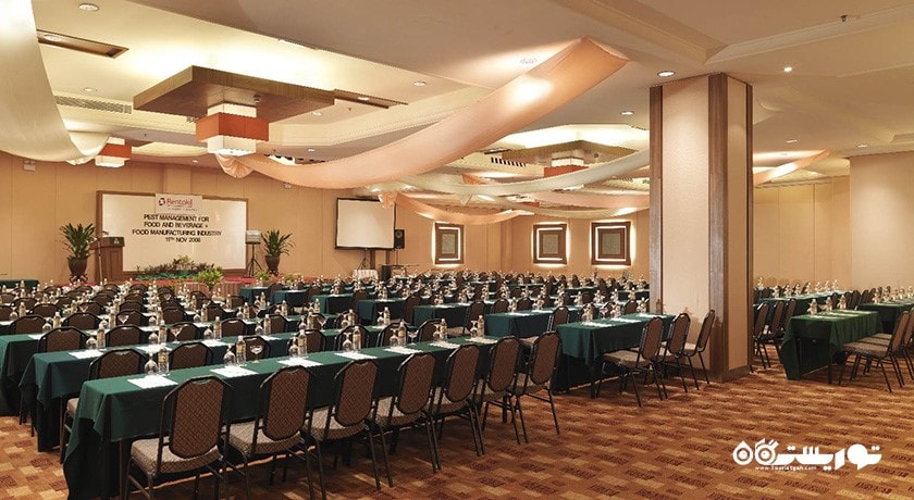 سالن برگزاری همایش و جلسات
