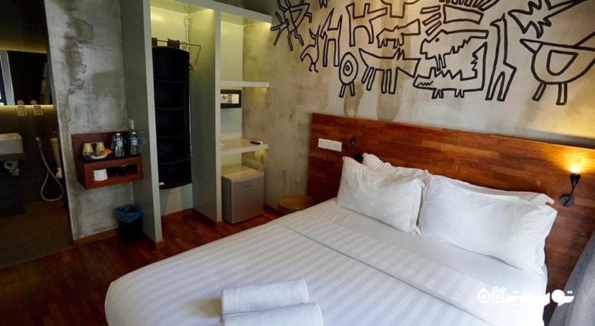 نمای تخت بزرگ اتاق دلوکس