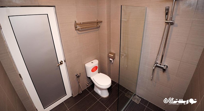 حمام و سرویس بهداشتی اتاق ها