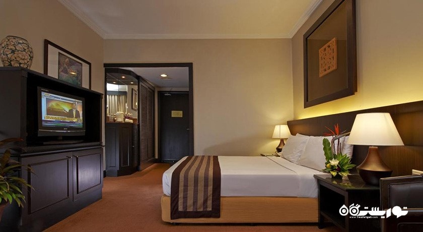 نمای تخت بزرگ اتاق دلوکس