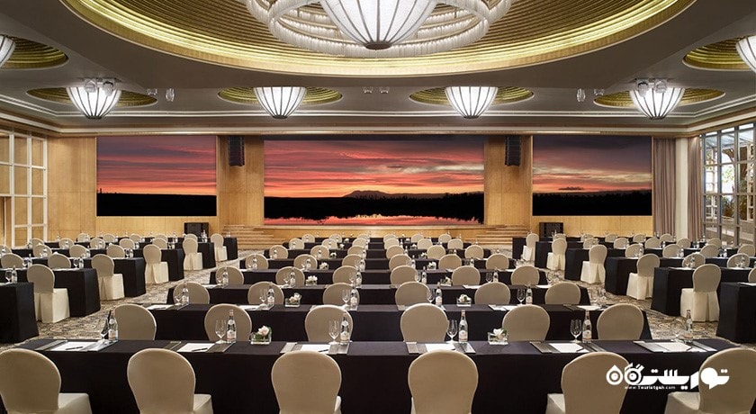 سالن برگزاری همایش و جلسات