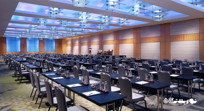 سالن برگزاری همایش و جلسات