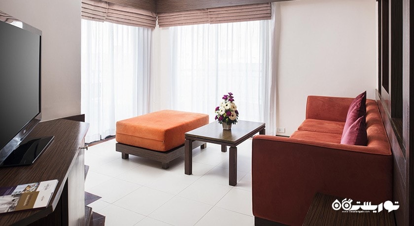 محوطه نشیمن سوئیت گرند