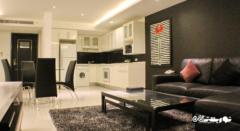 محوطه نشیمن سوئیت دو خوابه