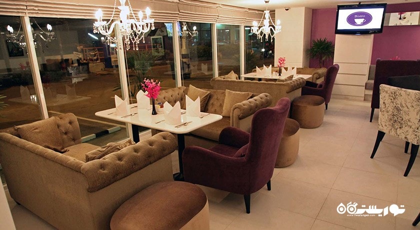 رستوران غذای تایلندی و بین المللی بیسترو