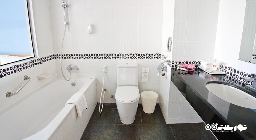 حمام و سرویس بهداشتی اتاق ها