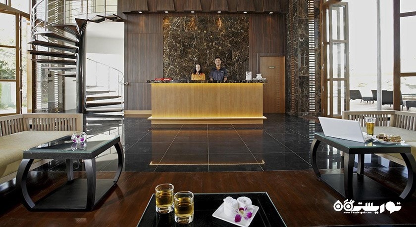 میز پذیرش هتل سنترا نوا اند اسپا پاتایا