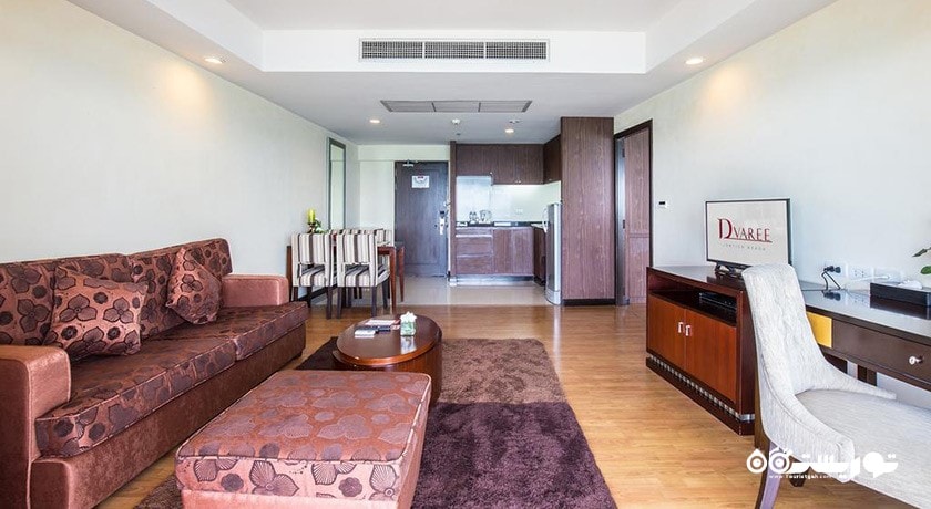 محوطه نشیمن سوئیت اگزکیوتیو