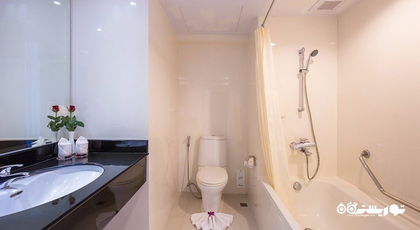 حمام و سرویس بهداشتی اتاق ها